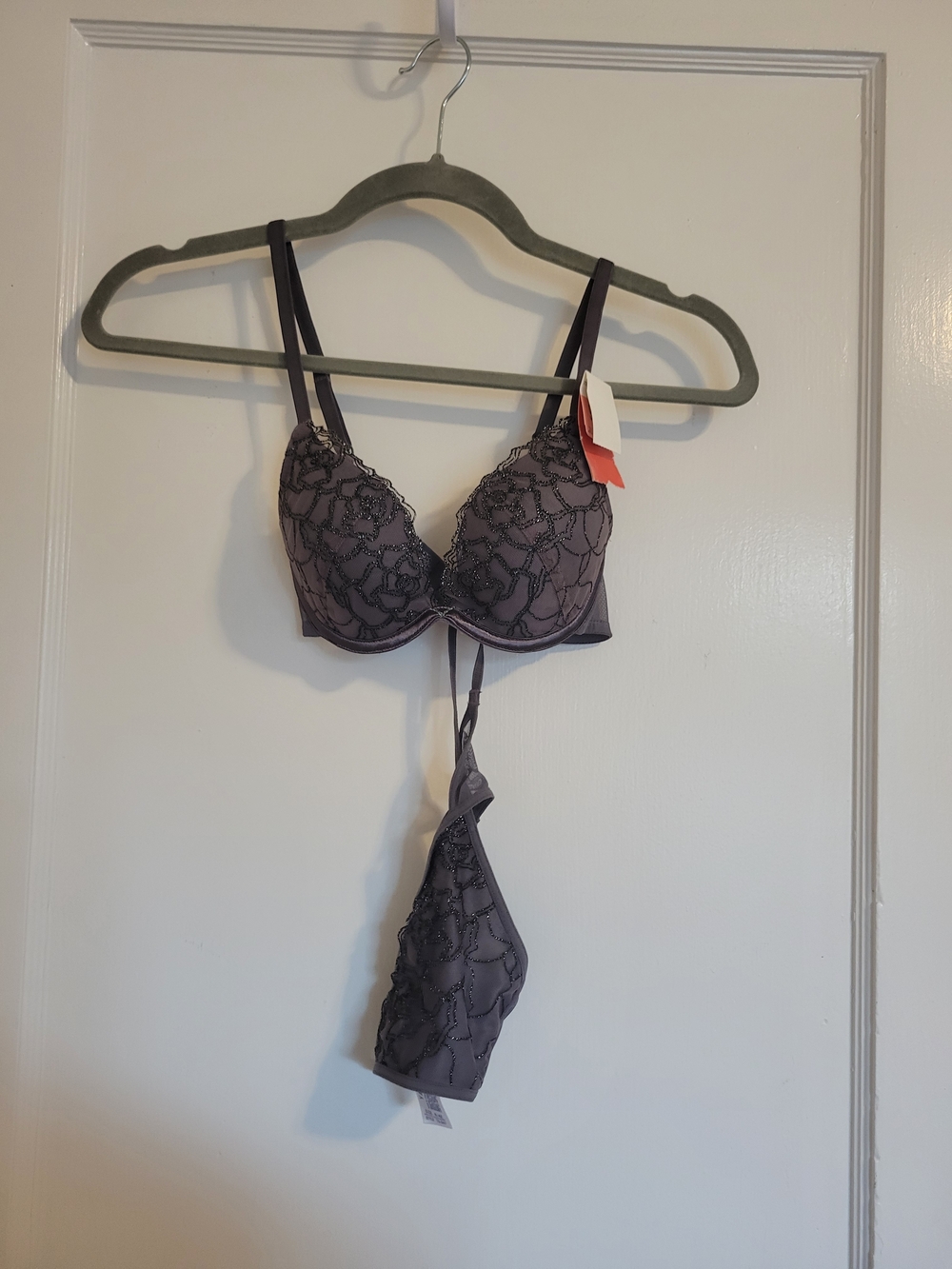 Vintage vassarette Grey Lace Bra and thing set Size 34A